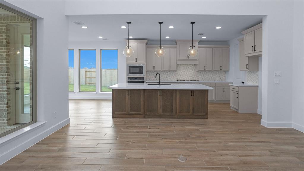 8806 Tenika Bay Lane