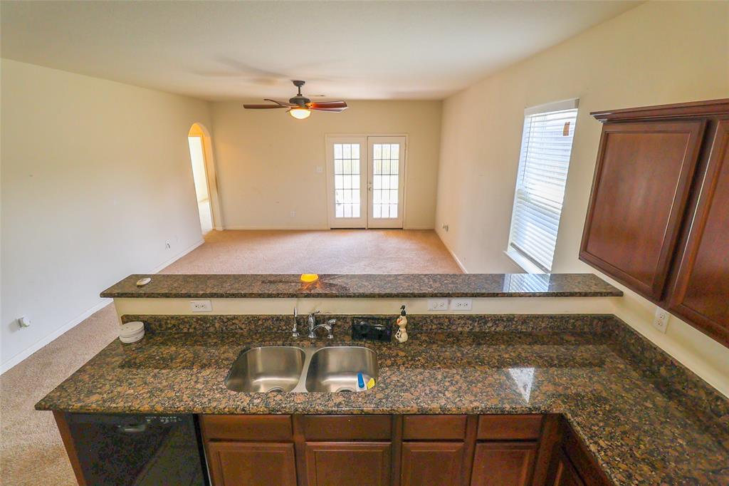 2422 Heath Ridge Lane, Rosenberg, Texas image 11