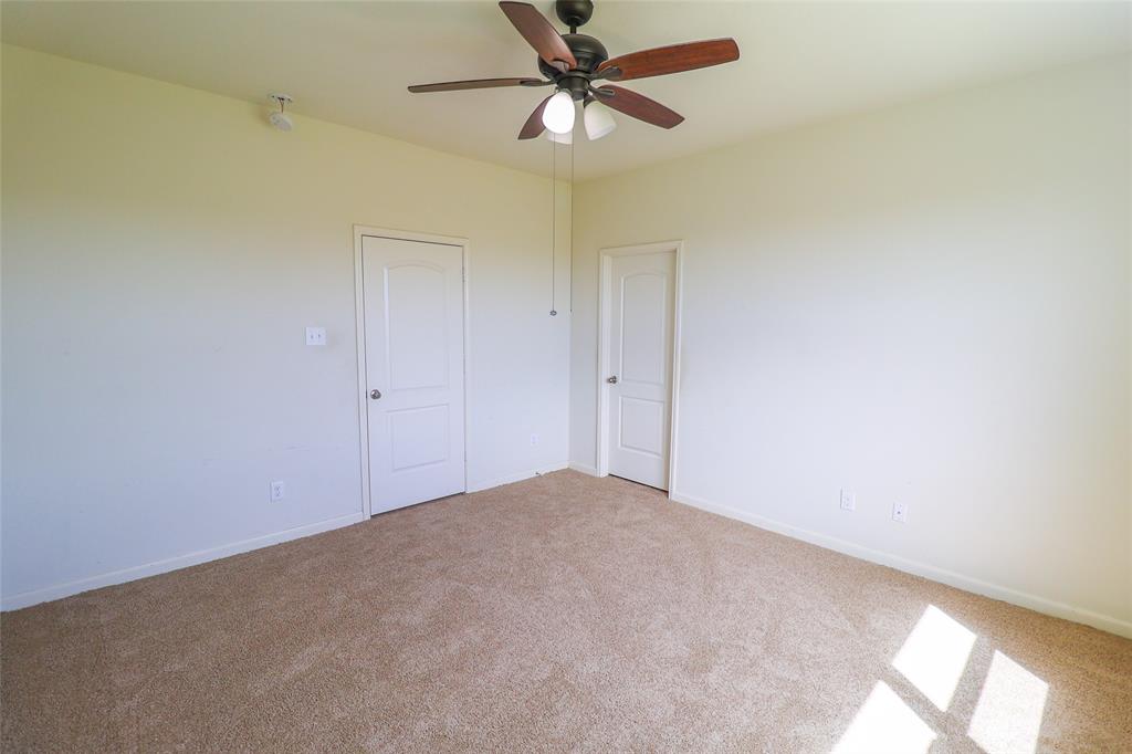 2422 Heath Ridge Lane, Rosenberg, Texas image 22