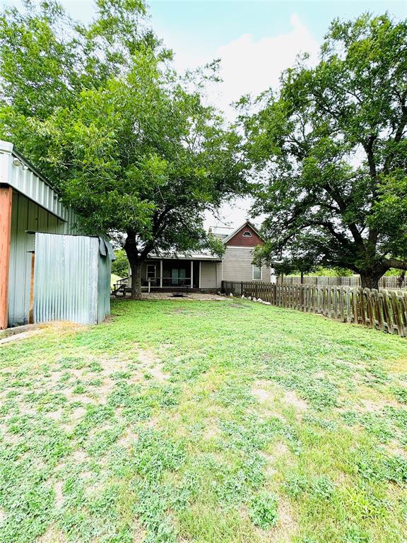 711 S Hackberry, Moulton, Texas image 30