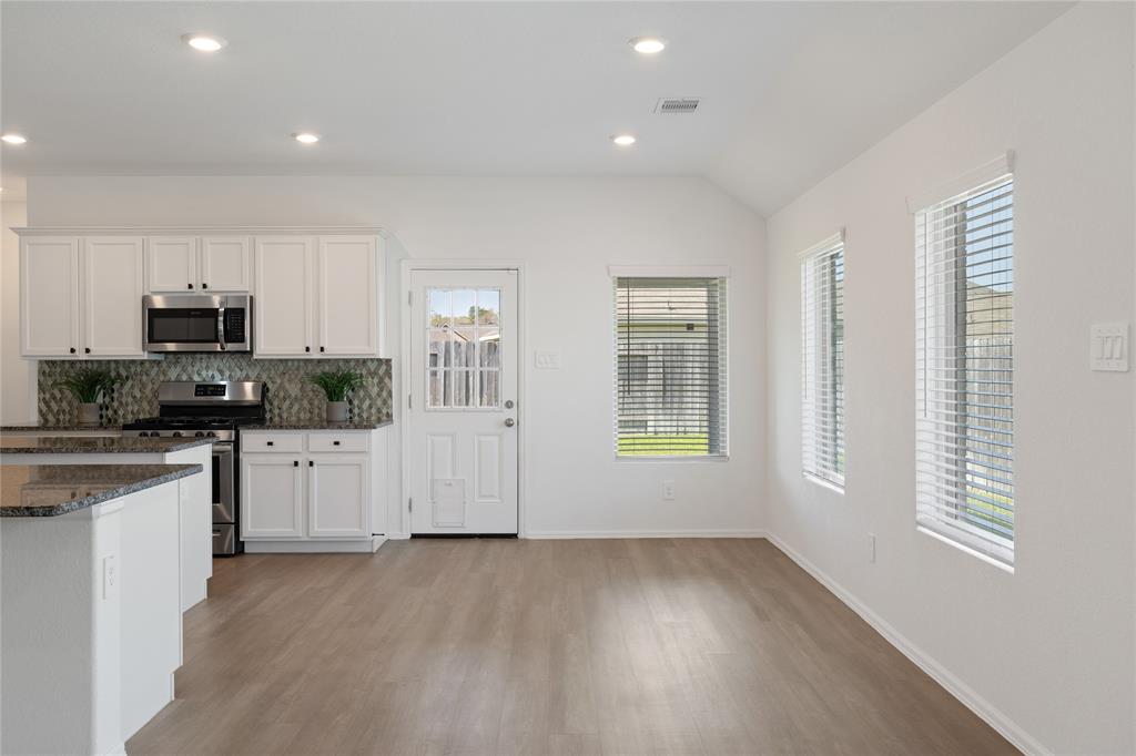22103 Juniper Crossing Drive, New Caney, Texas image 16