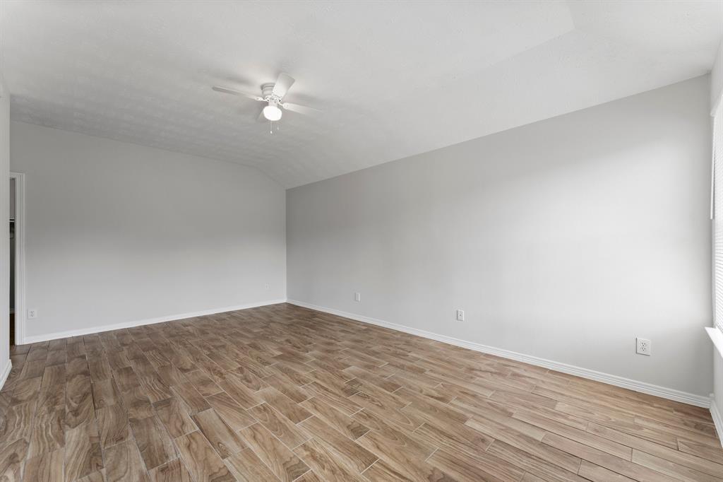 5041 Willow Point Drive, Conroe, Texas image 34