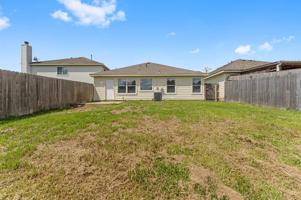 5041 Willow Point Drive, Conroe, Texas image 41