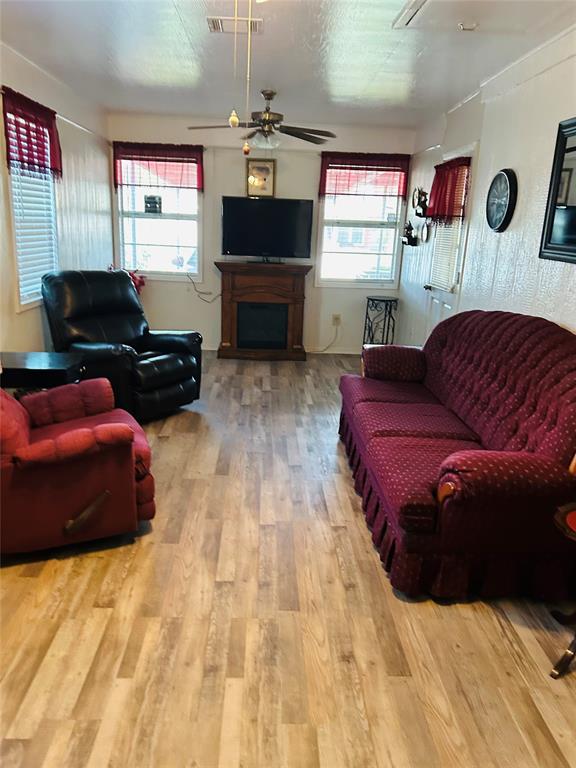 1310 Zapp Lane, Pasadena, Texas image 13