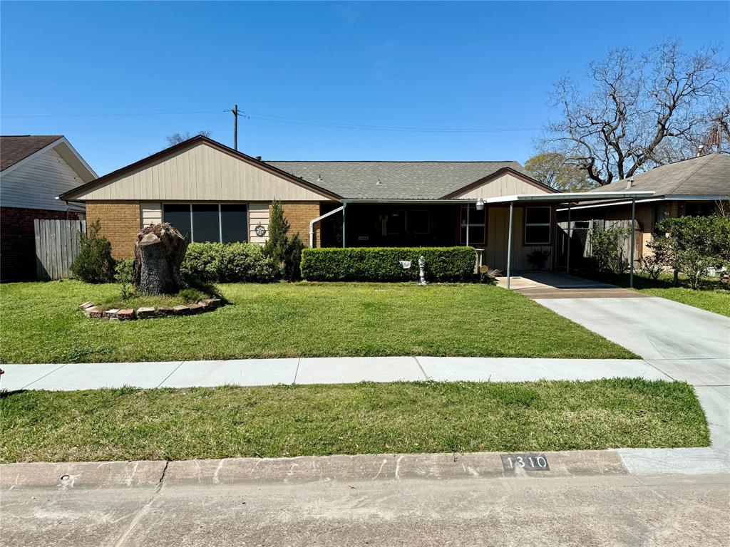 1310 Zapp Lane, Pasadena, Texas image 1