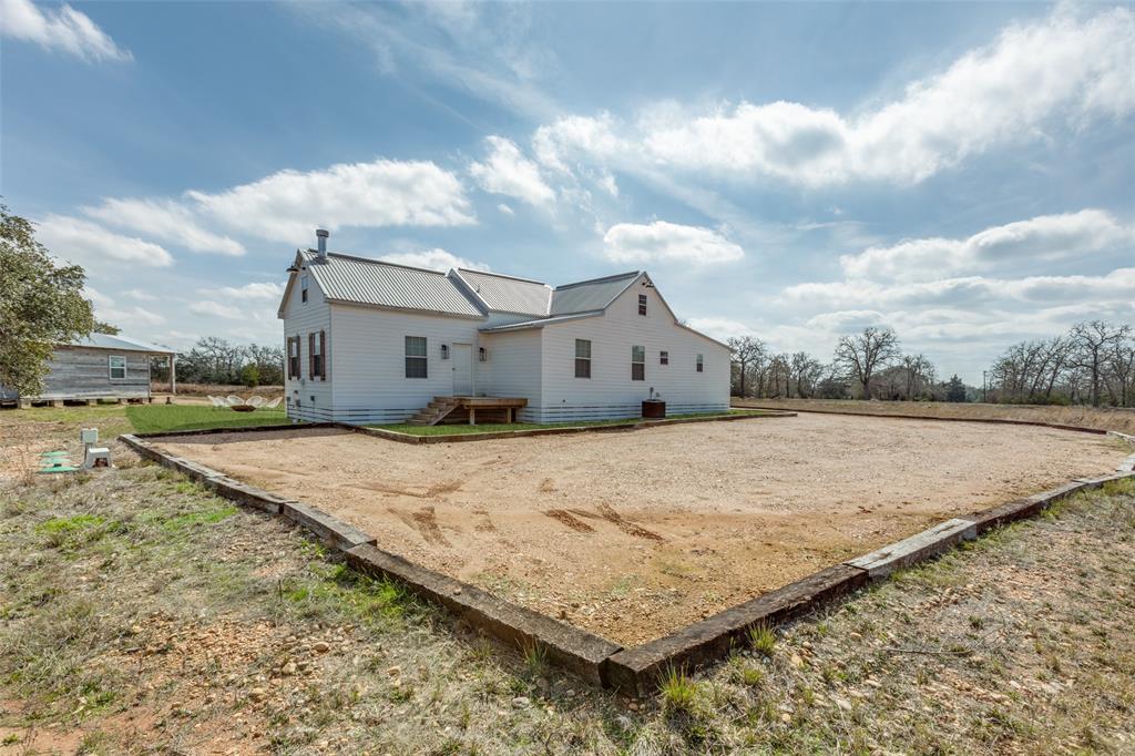 833 Fm 954, Round Top, Texas image 25