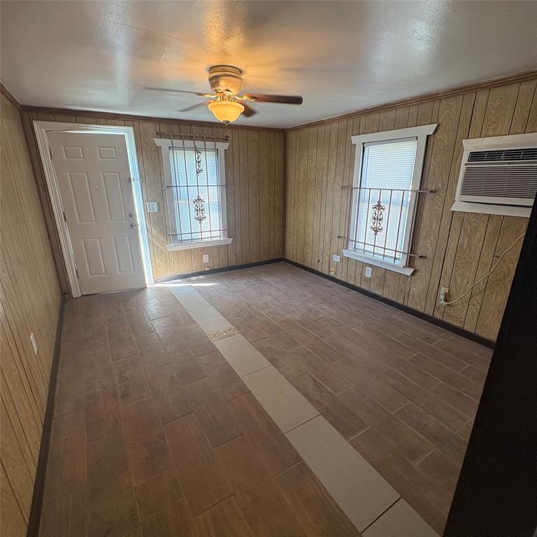 2013 Rosalee Street, La Marque, Texas image 6