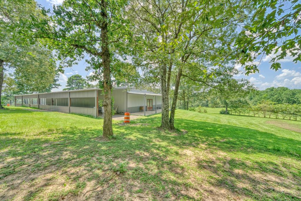 5611 Rockin L Lane, Navasota, Texas image 1