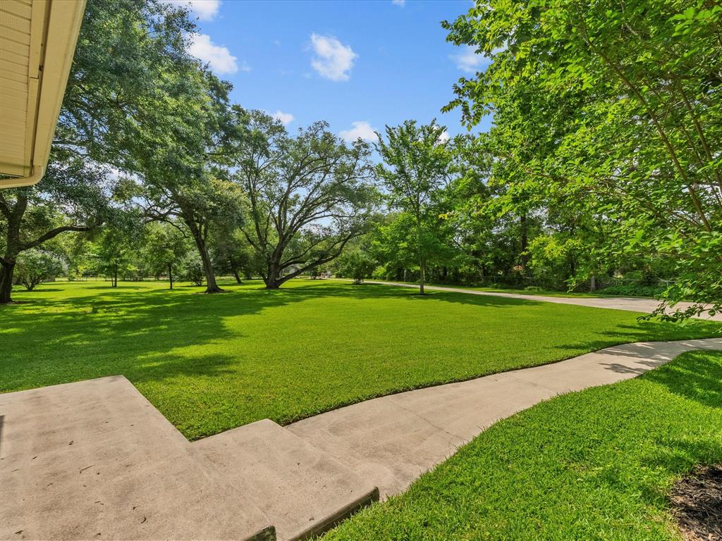 5401 Palm Drive, Dickinson, Texas image 7