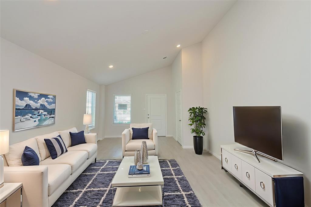 21519 Cypress Trellis Drive