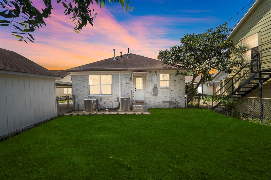 2811 Barbee Street, Houston, Texas image 29