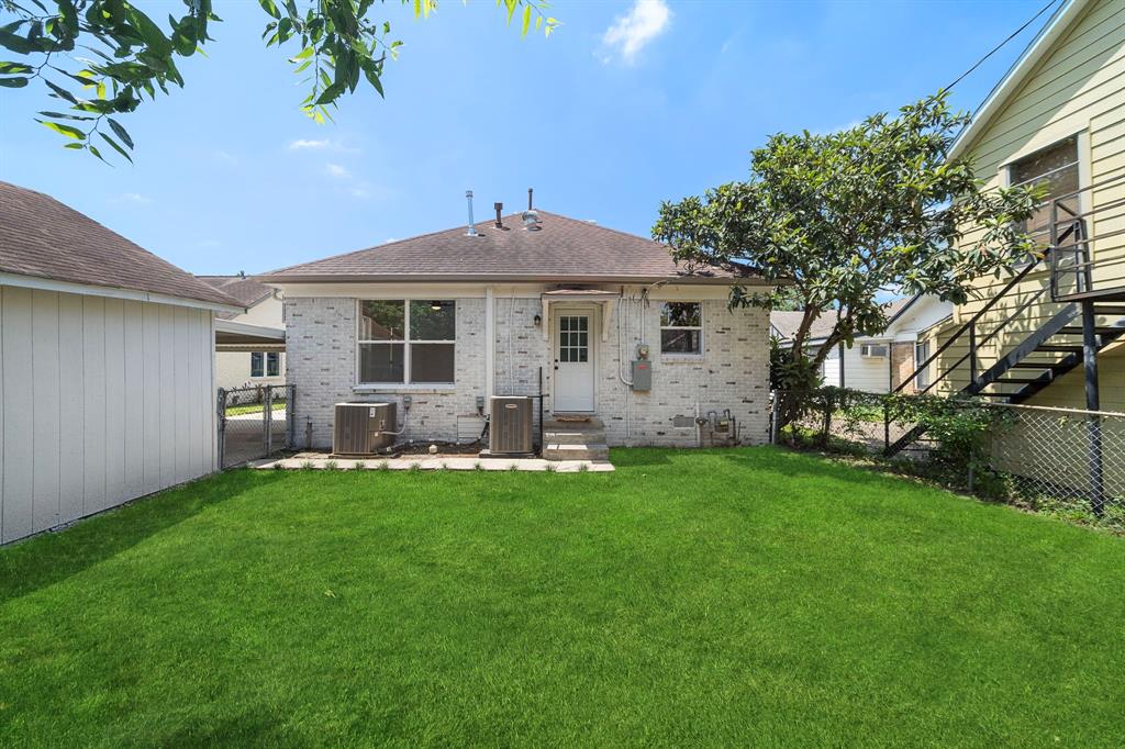 2811 Barbee Street, Houston, Texas image 31