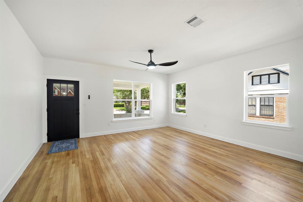 2811 Barbee Street, Houston, Texas image 6