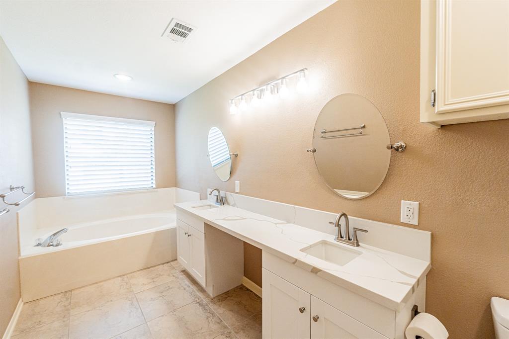 1410 26th Avenue, Texas City, Texas image 18
