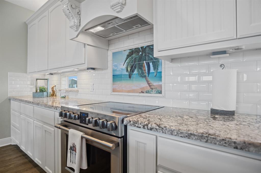 817 Boyt Road, Port Bolivar, Texas image 14