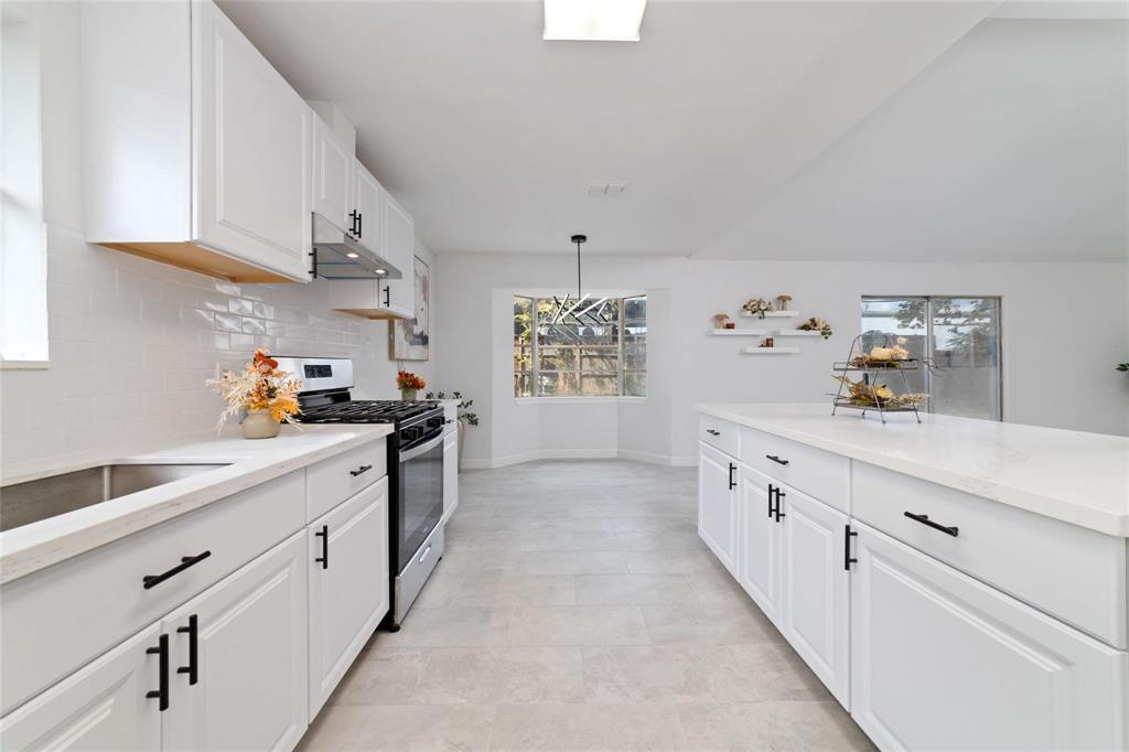 12018 Troulon Drive, Houston, Texas image 11