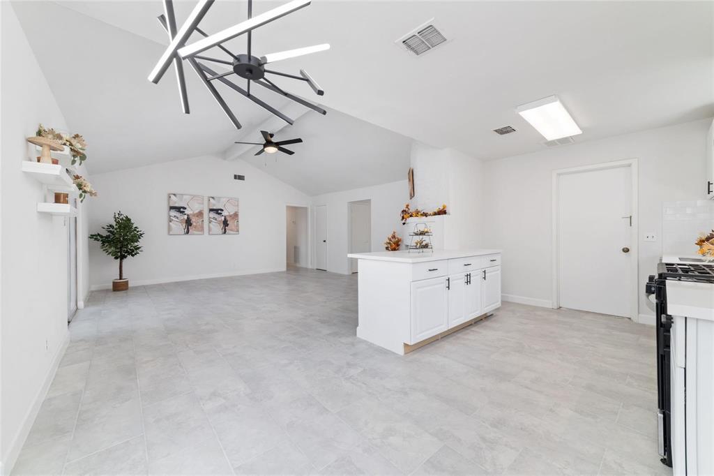 12018 Troulon Drive, Houston, Texas image 9
