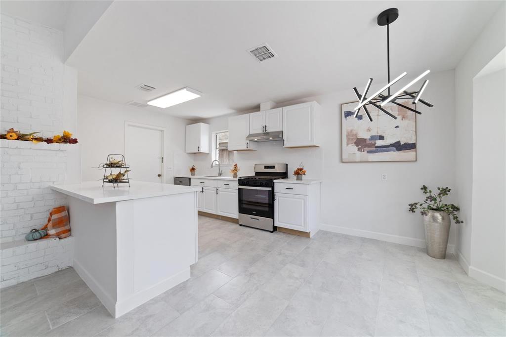 12018 Troulon Drive, Houston, Texas image 7