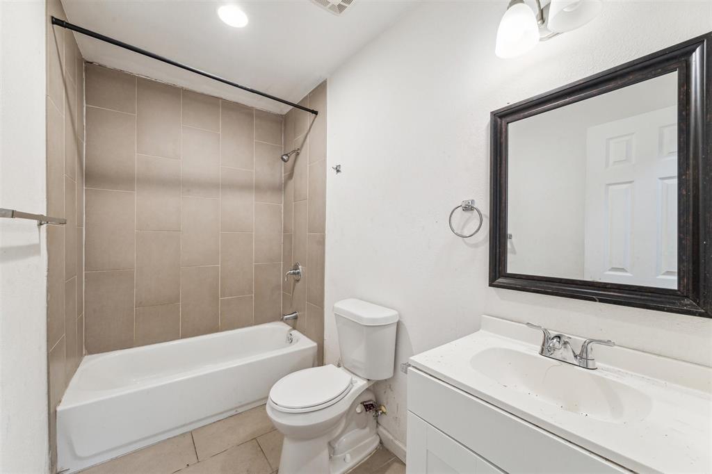 5530 Malmedy Road, Houston, Texas image 9