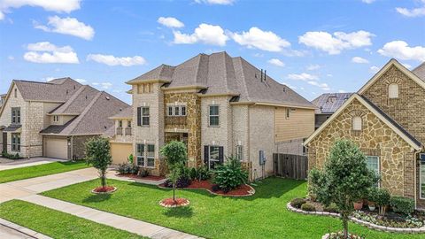 Single Family Residence in Houston TX 10019 Tripp Drive 2.jpg