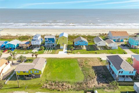 Photo of 20 Bristow, Galveston, TX 77554 (MLS # 27892215)