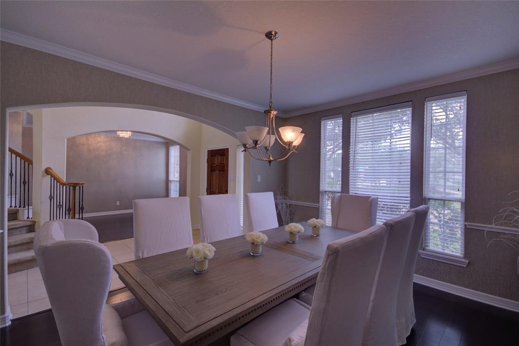3011 Willow Brook Court, Pearland, Texas image 11