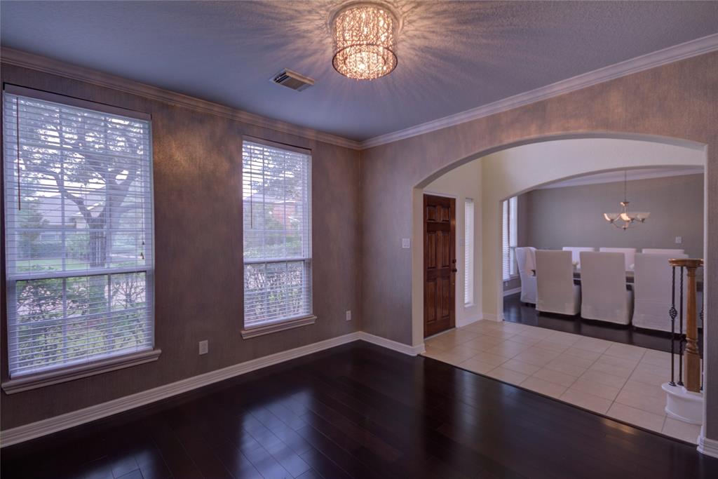 3011 Willow Brook Court, Pearland, Texas image 10