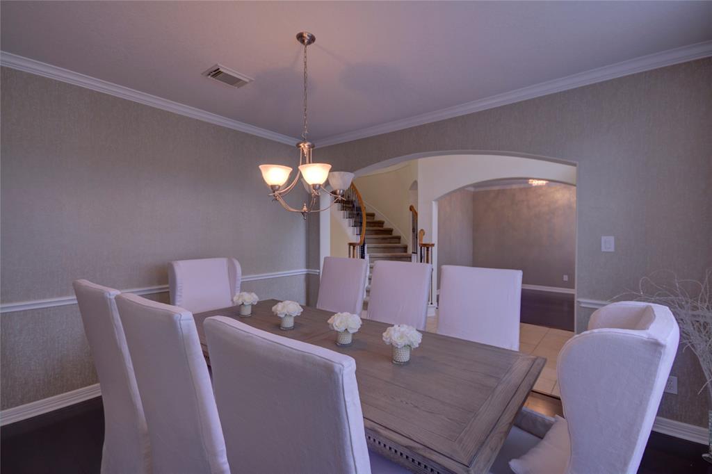 3011 Willow Brook Court, Pearland, Texas image 12