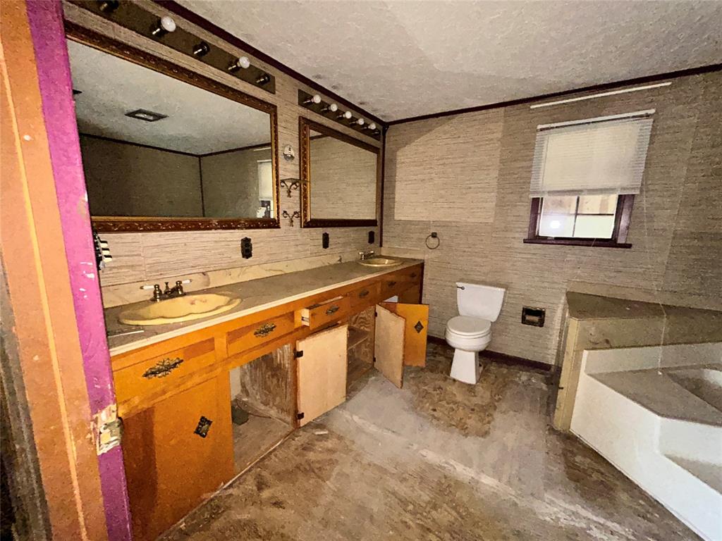 217 County Road 3083, Call, Texas image 26