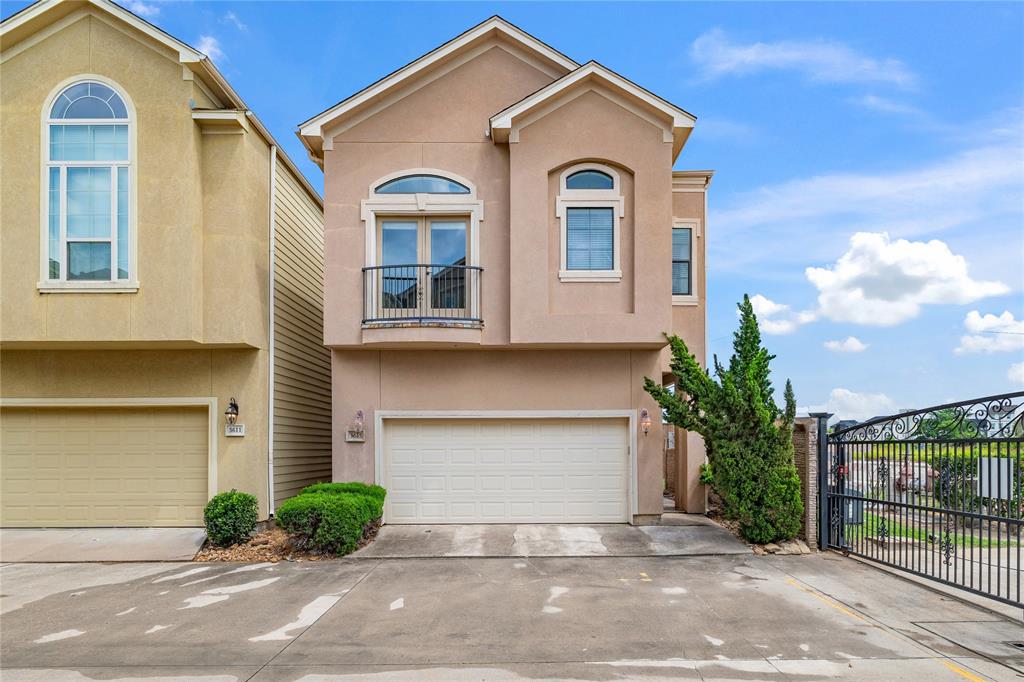 3615 Hempstead Villa Drive, Houston, Texas image 2