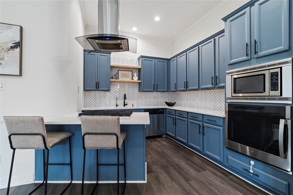 3615 Hempstead Villa Drive, Houston, Texas image 9