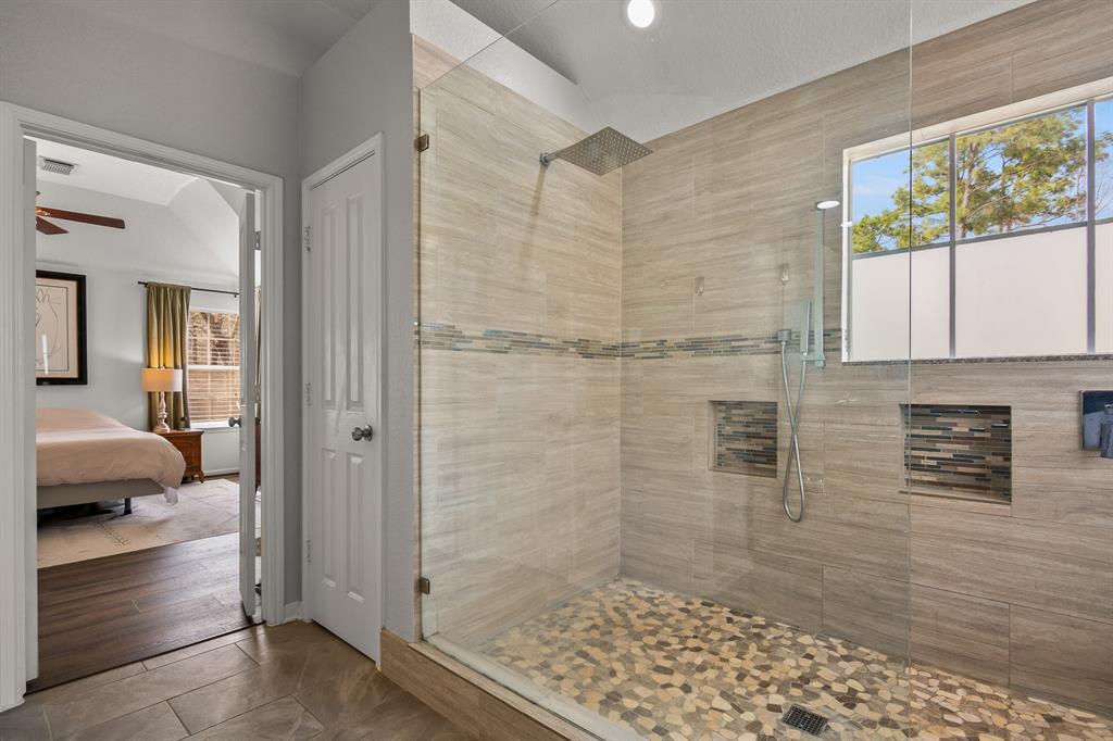 19 Glade Bank Place, The Woodlands, Texas image 20