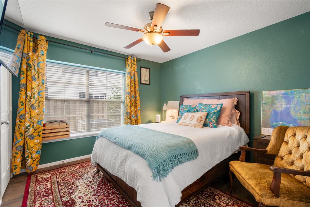 19 Glade Bank Place, The Woodlands, Texas image 32
