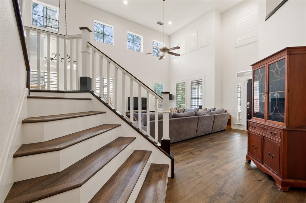 19 Glade Bank Place, The Woodlands, Texas image 14
