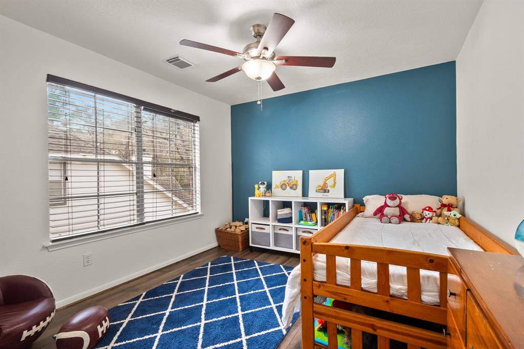 19 Glade Bank Place, The Woodlands, Texas image 24