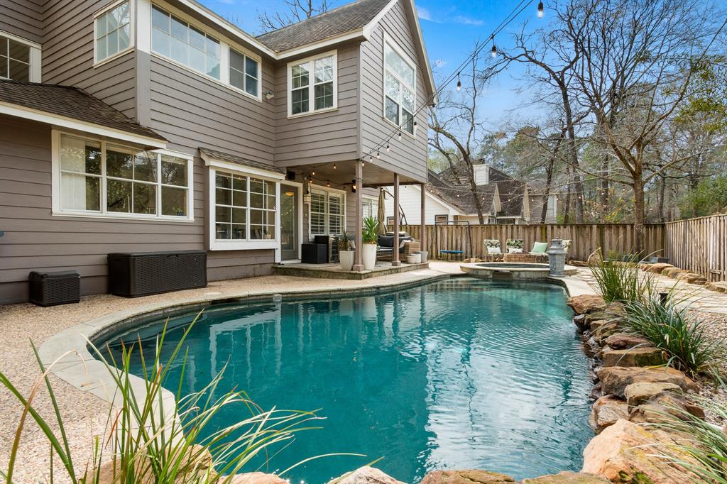 19 Glade Bank Place, The Woodlands, Texas image 37