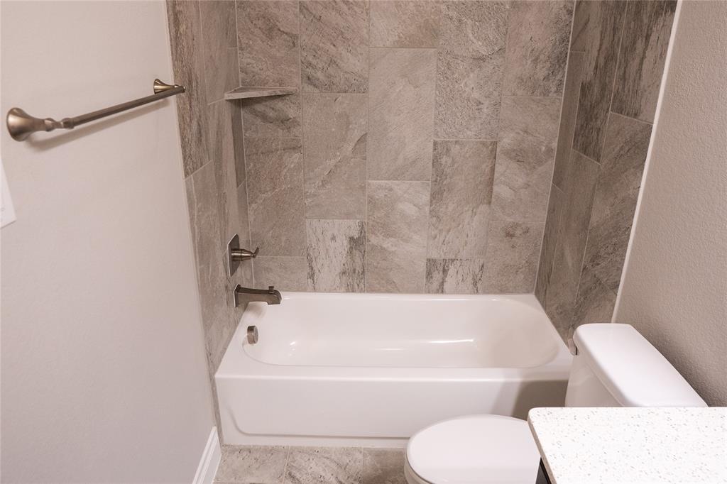 12615 Pierson Hollow Drive, Humble, Texas image 19