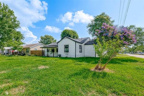 A home in La Porte