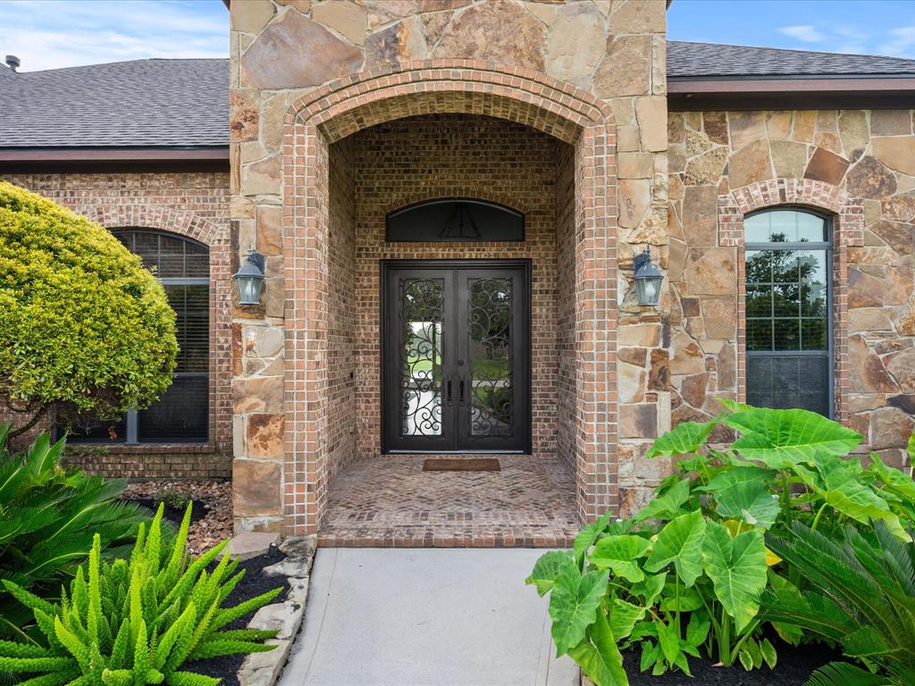 12506 Sharps Lane