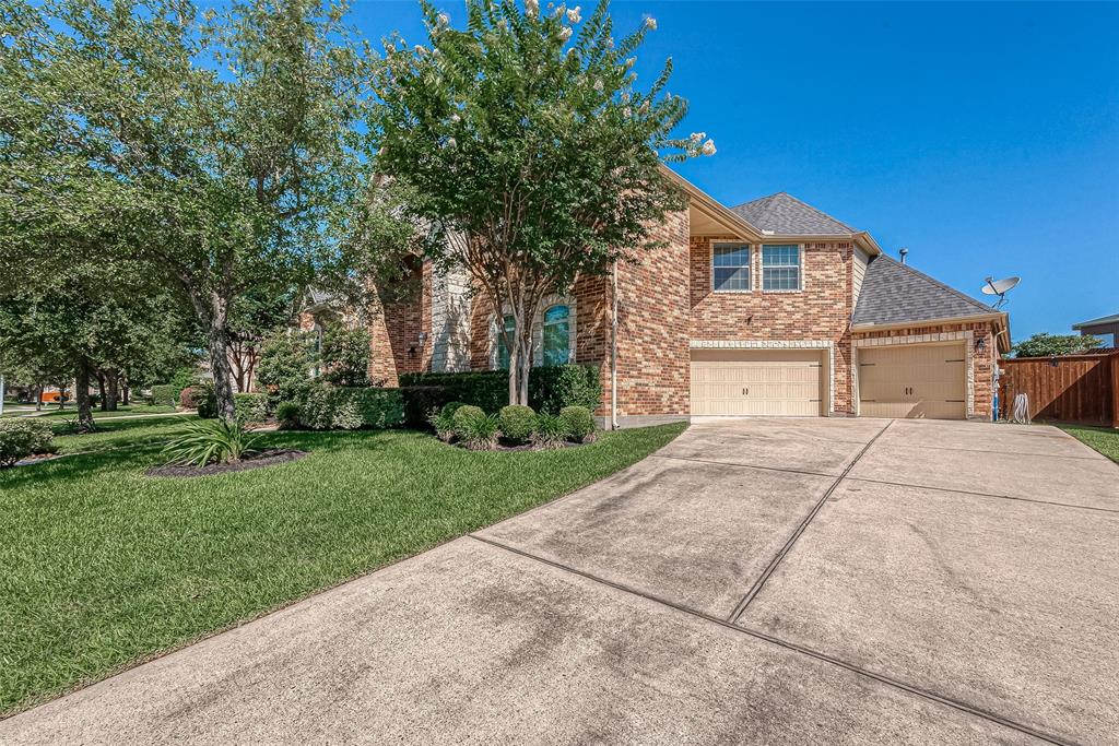 7915 Sleepy Rose Court, Humble, Texas image 3