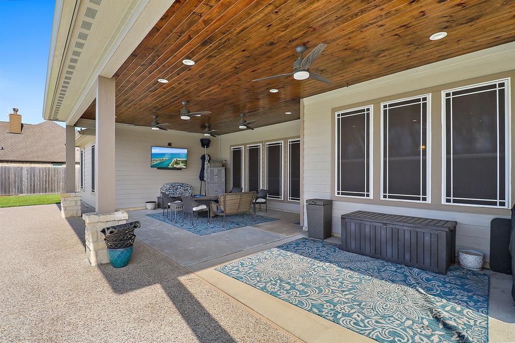 4535 Pineloch Bayou Drive, Baytown, Texas image 28