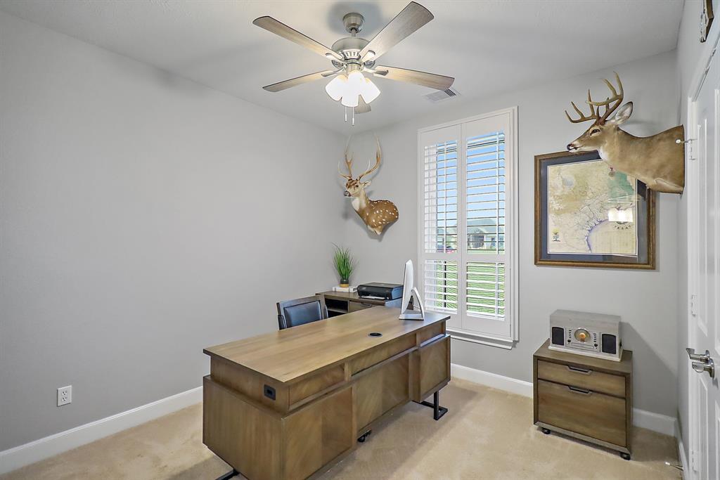 4535 Pineloch Bayou Drive, Baytown, Texas image 25