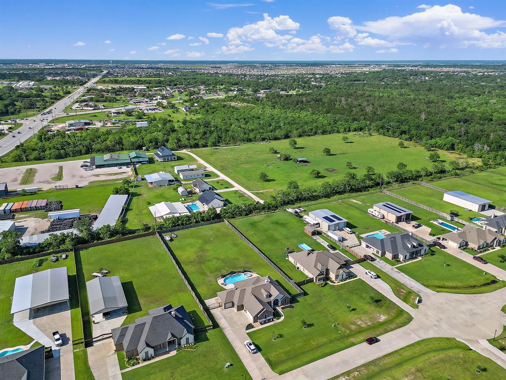 4535 Pineloch Bayou Drive, Baytown, Texas image 40