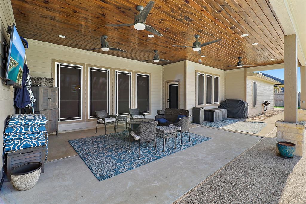 4535 Pineloch Bayou Drive, Baytown, Texas image 29