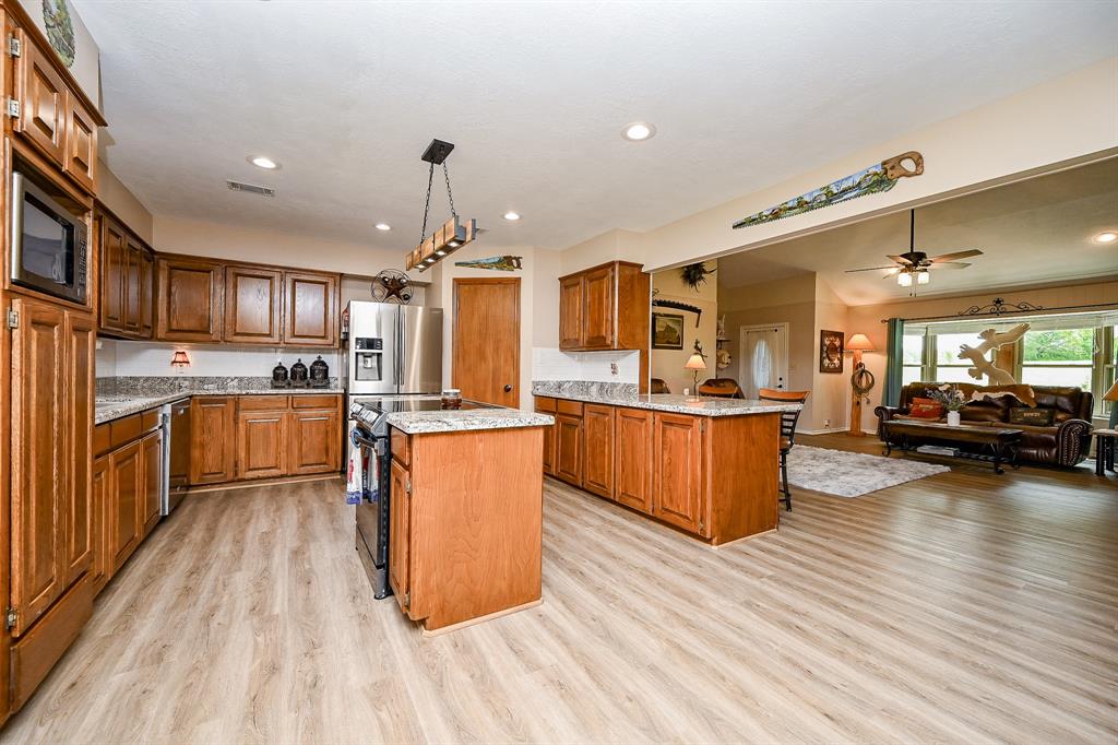 5558 Spreen Road, Brenham, Texas image 21