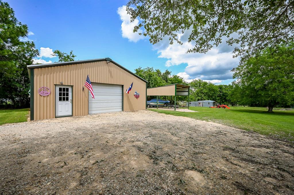 5558 Spreen Road, Brenham, Texas image 4