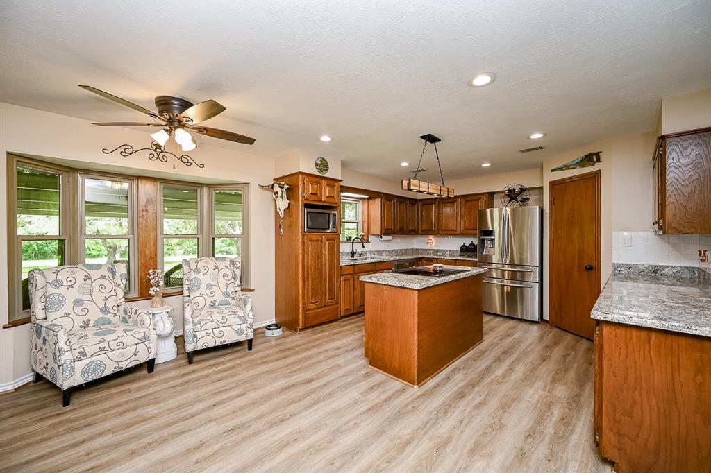 5558 Spreen Road, Brenham, Texas image 17
