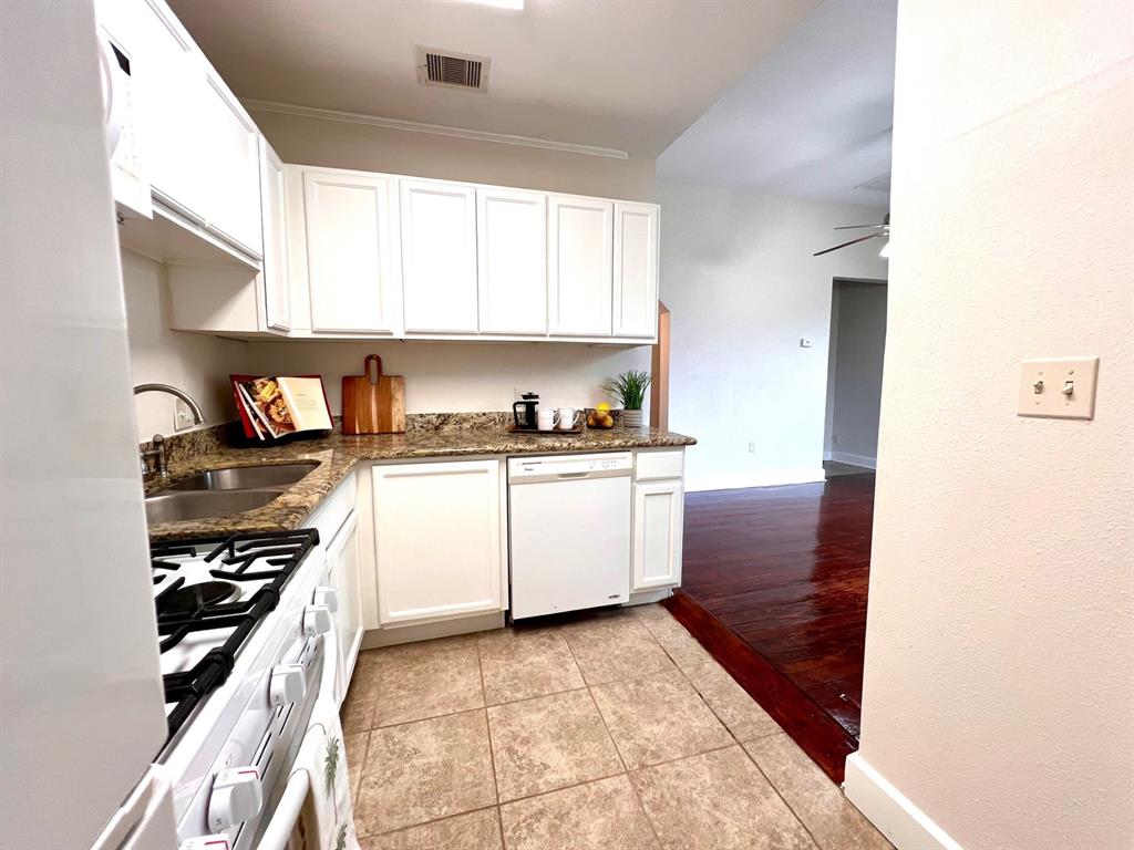 1512 37th Street, Galveston, Texas image 10