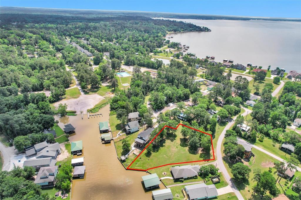 170 Weeping Willow, Livingston, Texas image 5