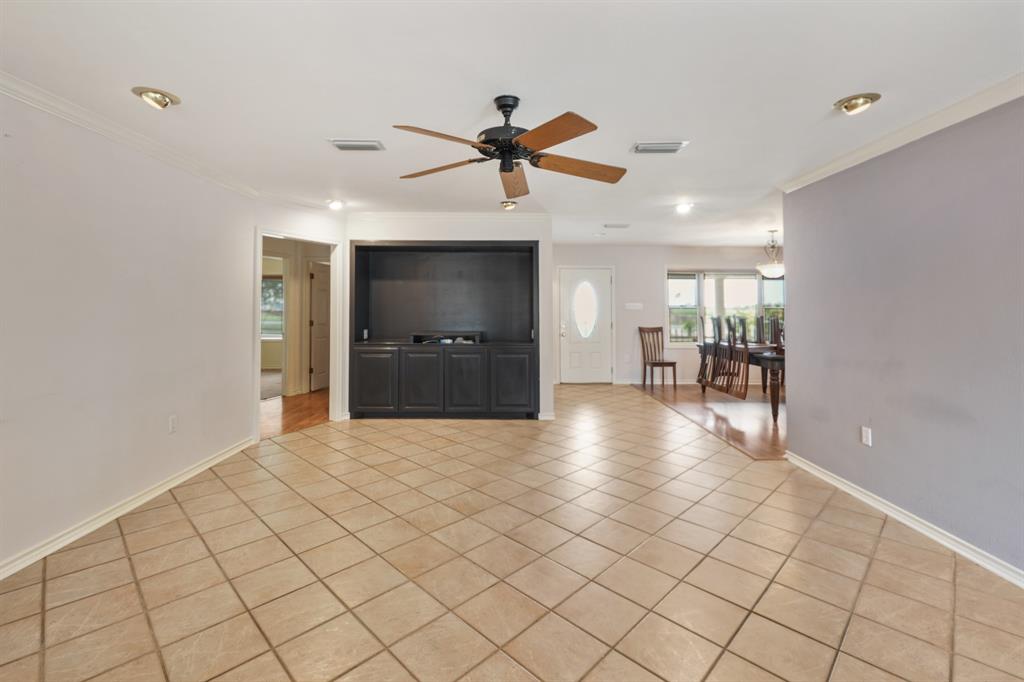 6625 E Post Road, Kyle, Texas image 10